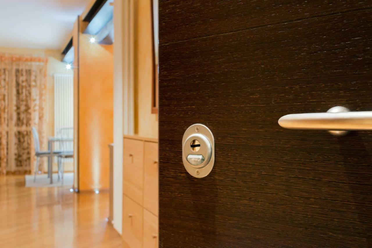 Appartamento Le Perle Lazise Exterior photo